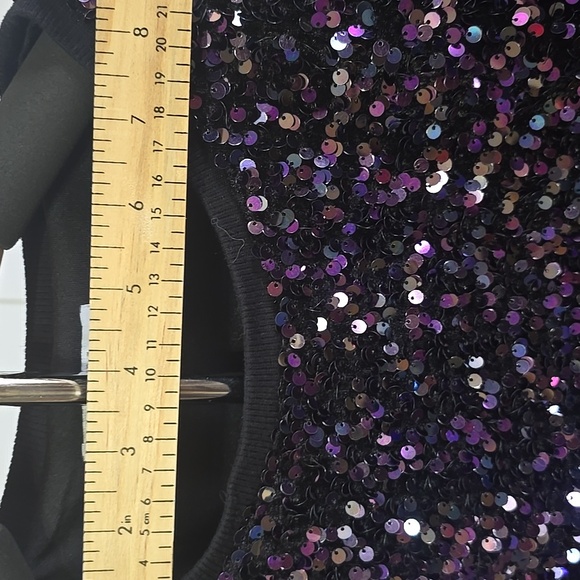 SUZY - Picture 8 of 8